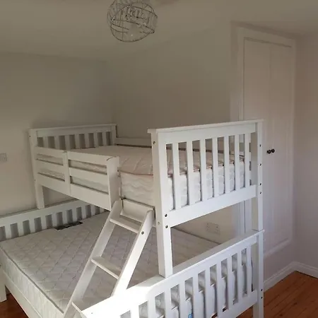 Large 4bed Available Long-term In * Letterkenny